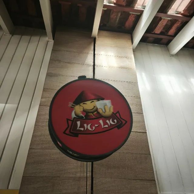 Cozinheiro para comida chinesa com experiência período integral.
