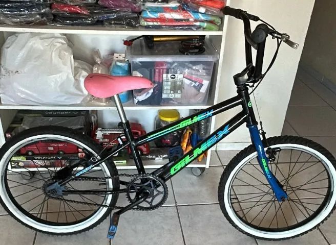 Bicicletinha preta aro 20 - Foto 2