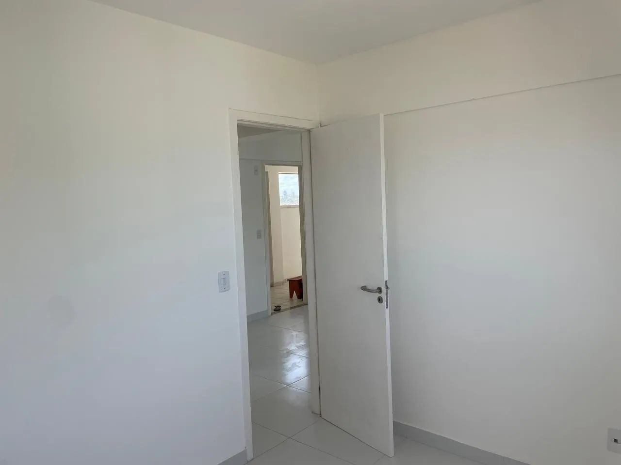 2 QUARTOS PARA ALUGUEL PRÓXIMO AO CENTRO DA CIDADE - Foto 2