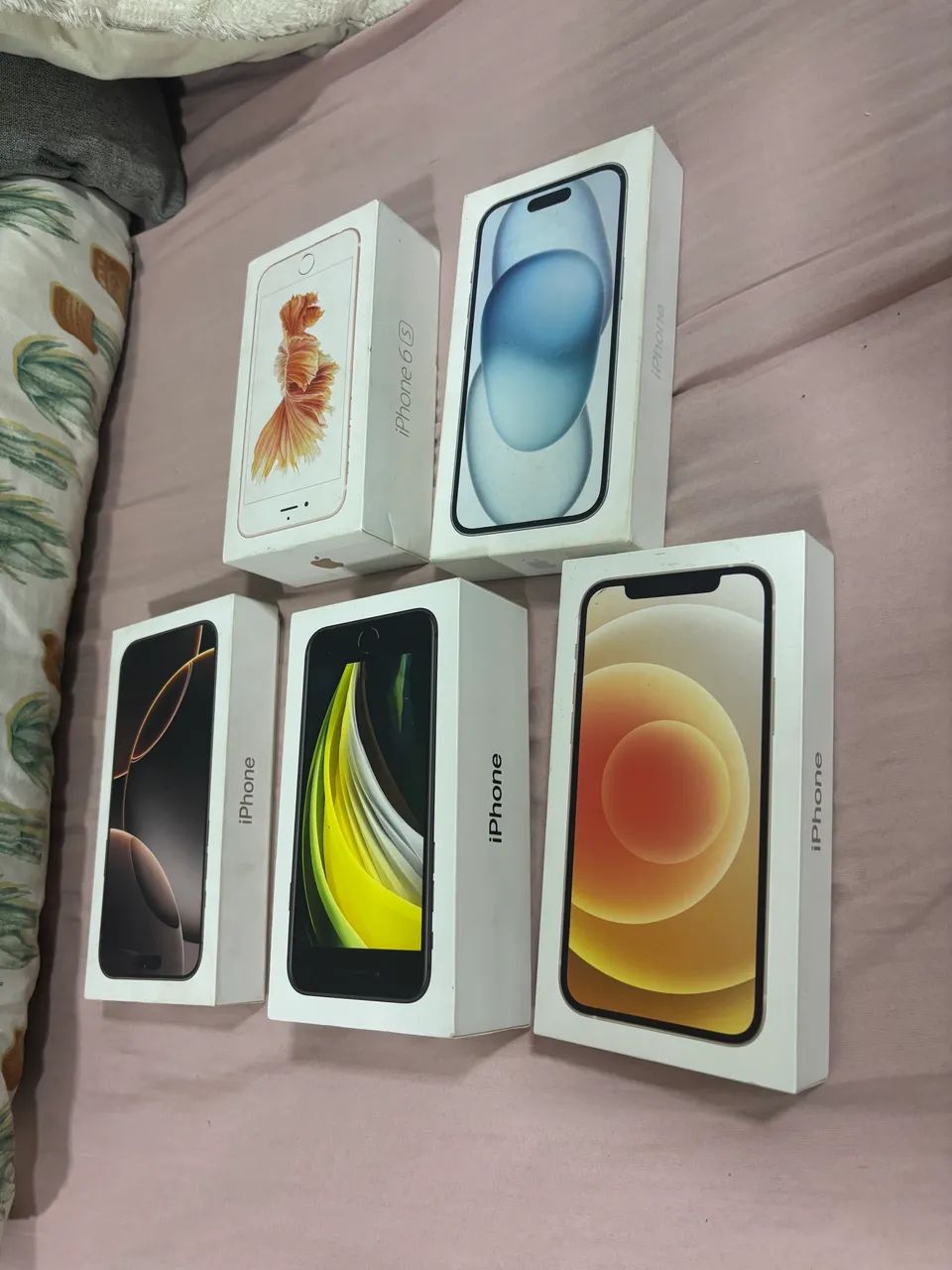 iPhone XR + 5 caixas de iPhone vazias  - Foto 4