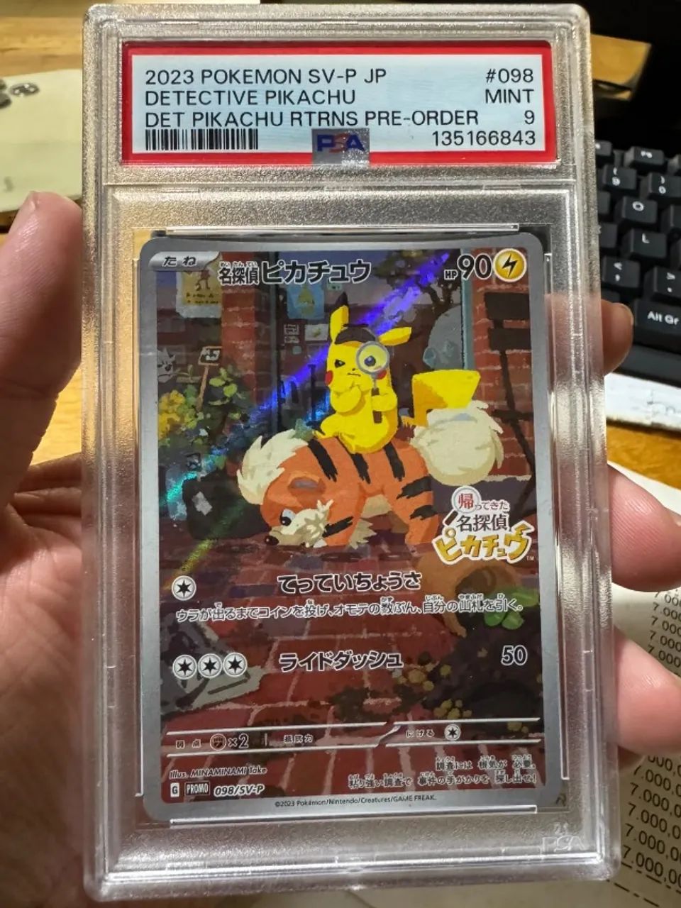 Cards Pokemon Pikachu Detetive 098/SV-P (PSA9)
