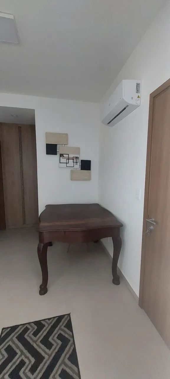 Mesa Antiga de jantar em madeira maciça - Foto 3