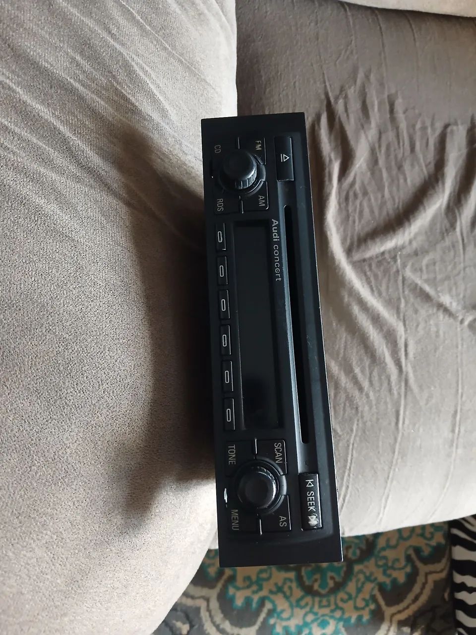 Radio original audi a3 1 din - Foto 2