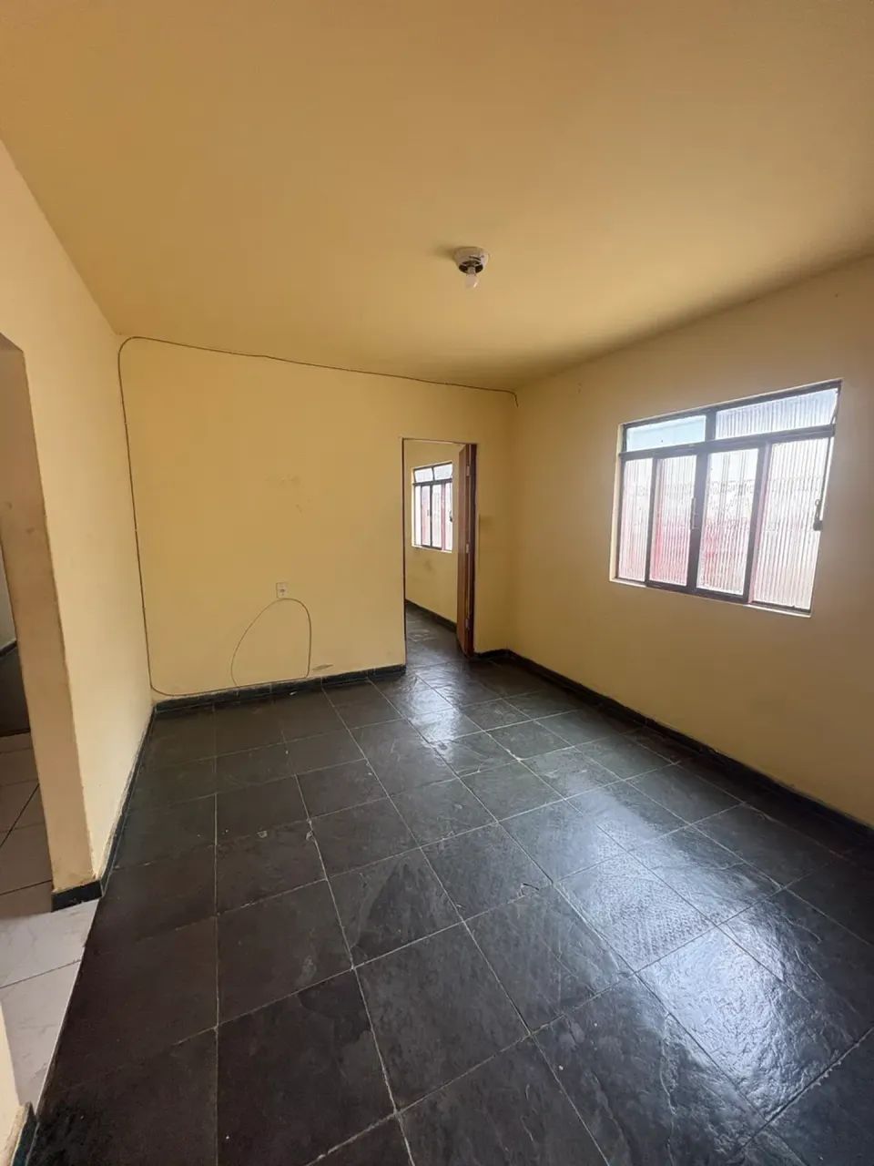 Casa no Bairro Caladinho - Foto 2