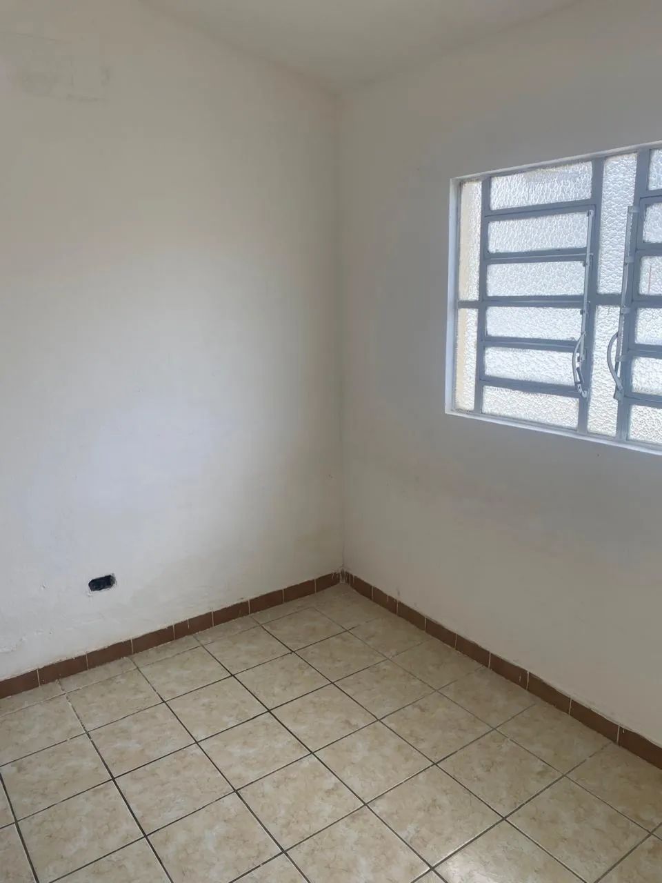 Casa no arruda/02 quartos/sala/ cozinha e mais - Foto 2
