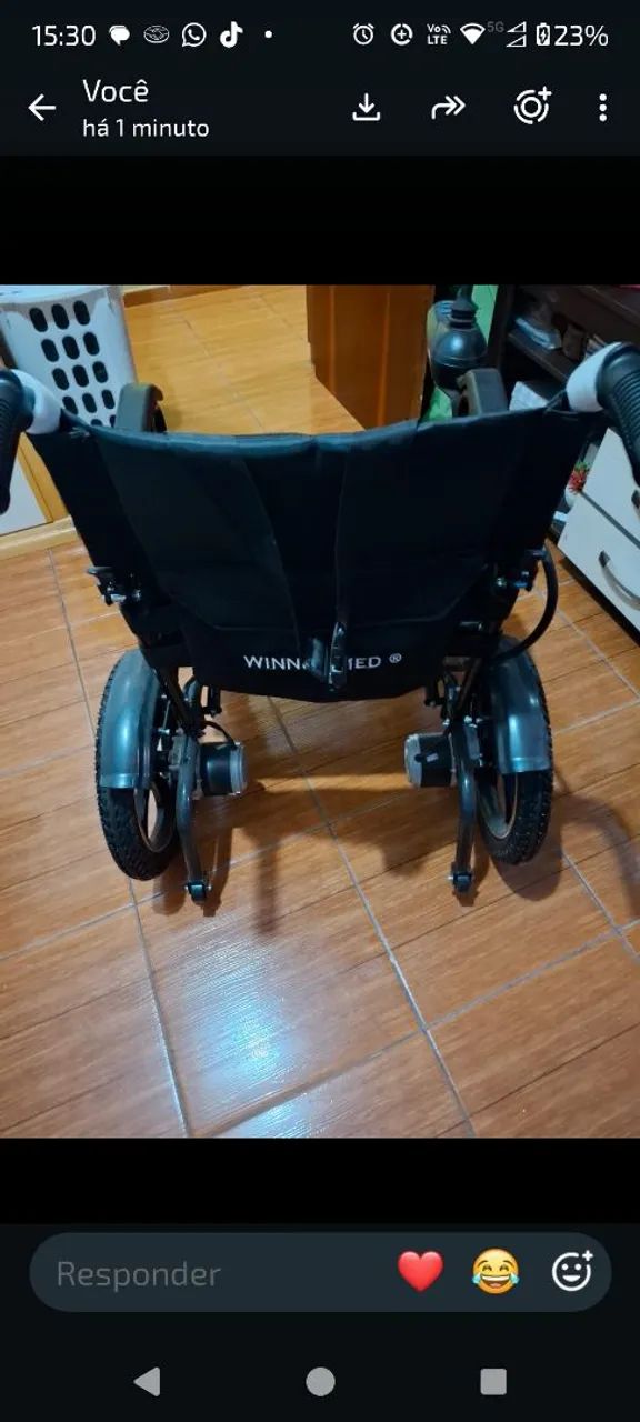 Cadeira de rodas Motorizada 12Ah - Foto 4