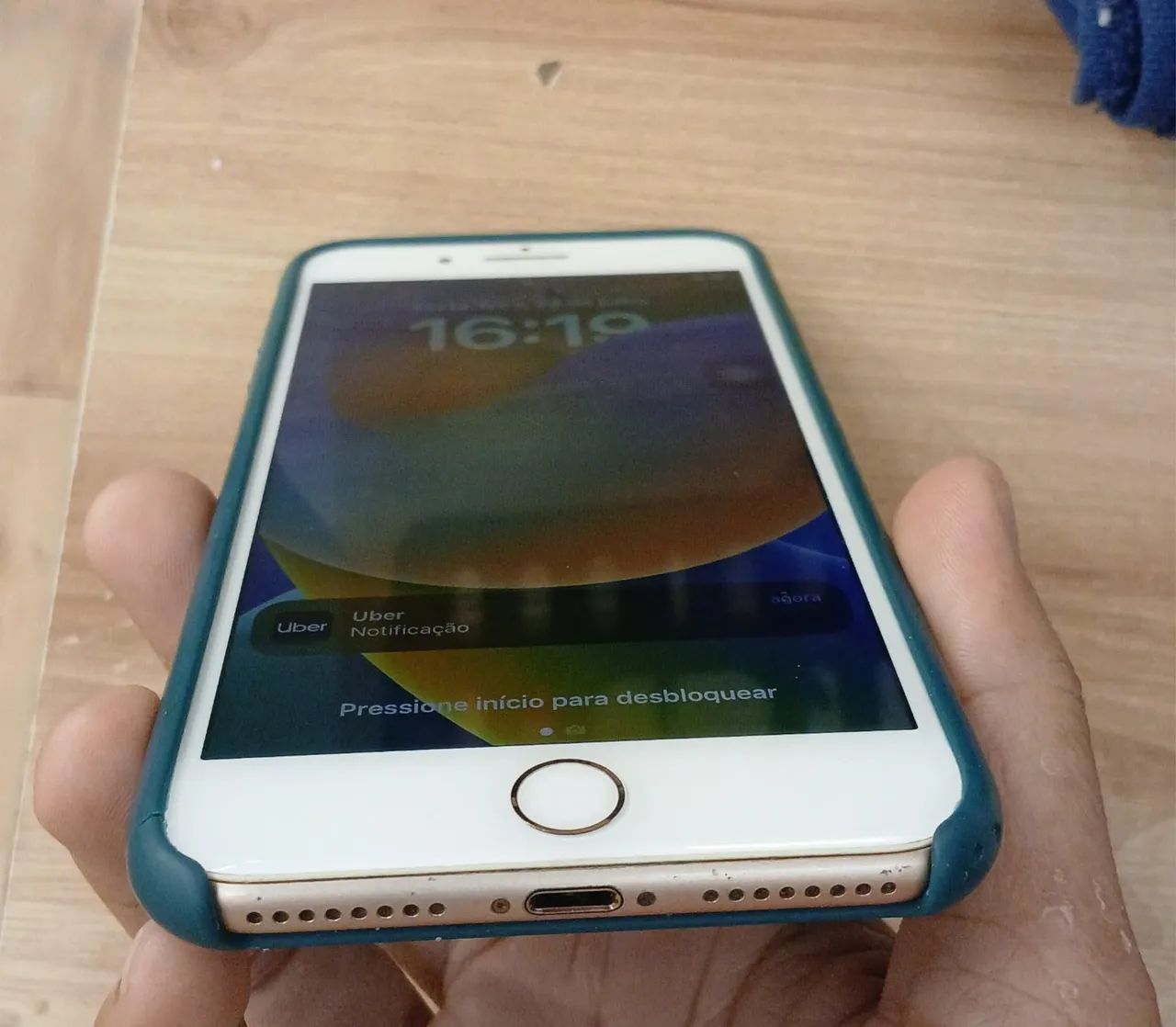 Iphone 8 Plus 128GB Tudo funcionando  - Foto 3