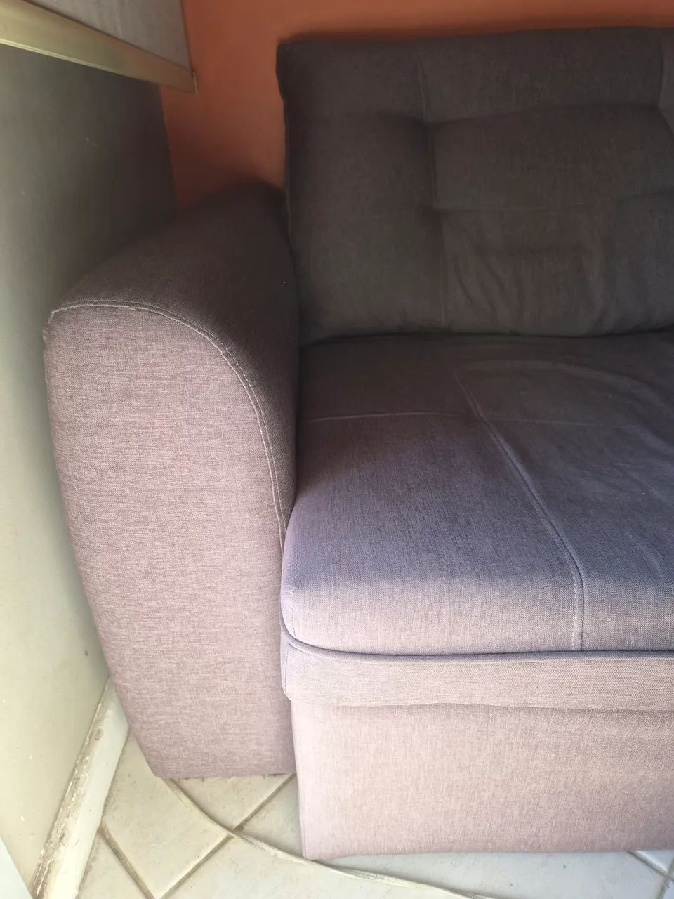 SOFÁ RETRÁTIL  E RECLINÁVEL  - Foto 3