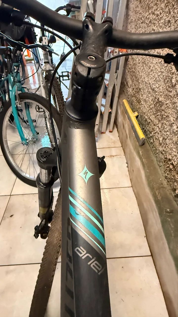 Bicicleta Specialized Ariel aro 29 - Foto 3