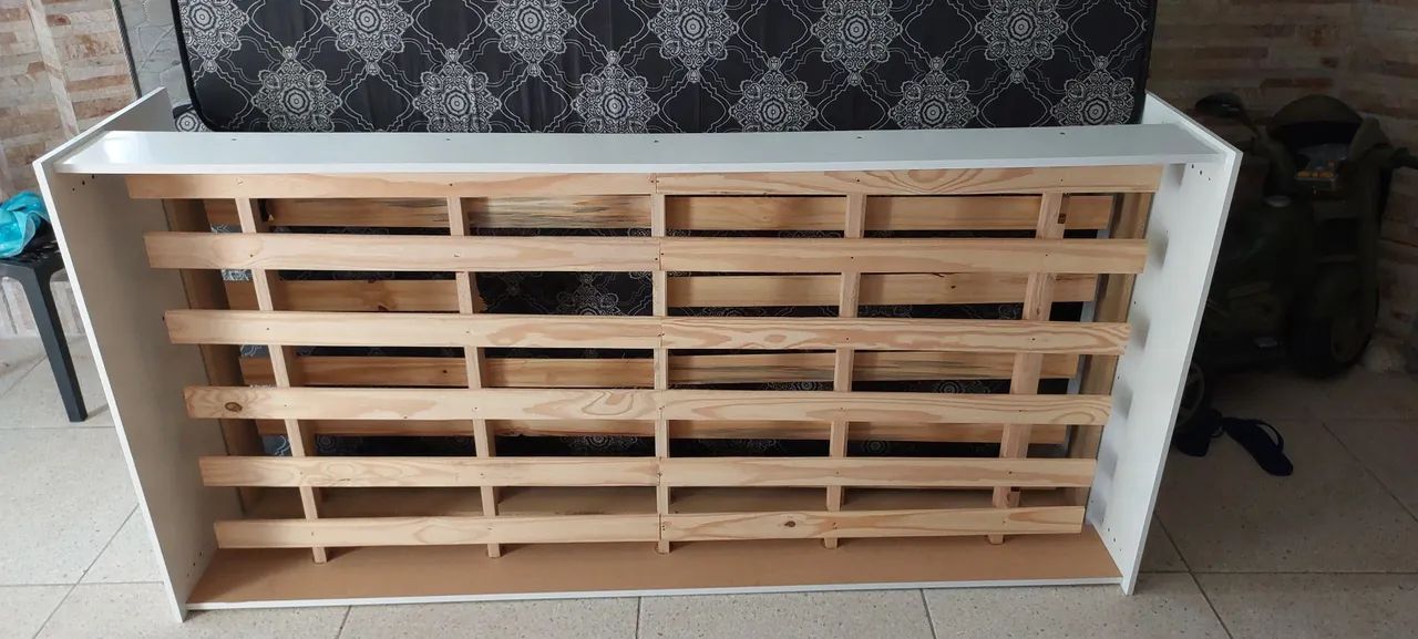 Bi-Cama Branca + 2 colchões  - Foto 4