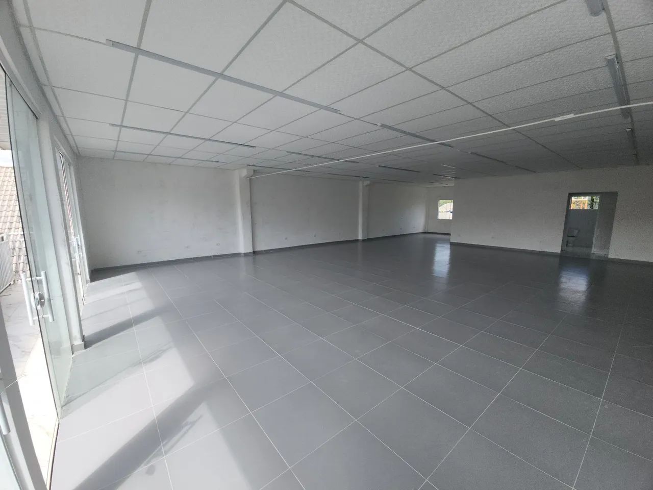 SOBRELOJA COMERCIAL - ALMIRANTE TAMANDARÉ  - Foto 4