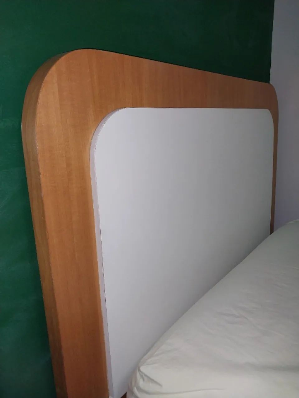 Cama luxo  solteiro de altíssima qualidade em marcenaria  - Foto 5