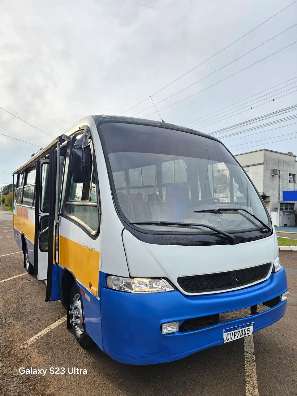 Micro ônibus MWM X10 bomba injetora ACEITO TROCA.   - Foto 2