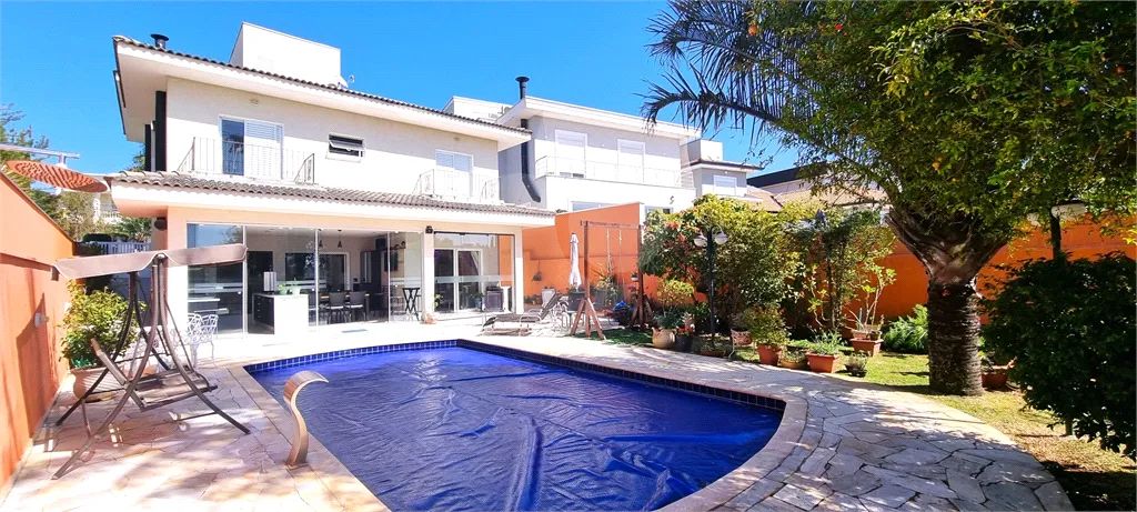 Condomínio com 5 quartos à venda em Medeiros - SP