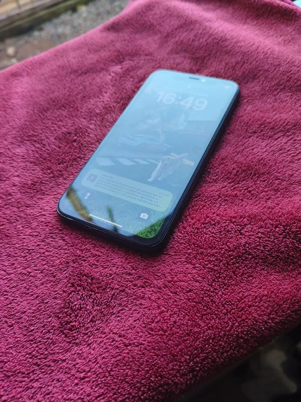 iPhone XR - Foto 2