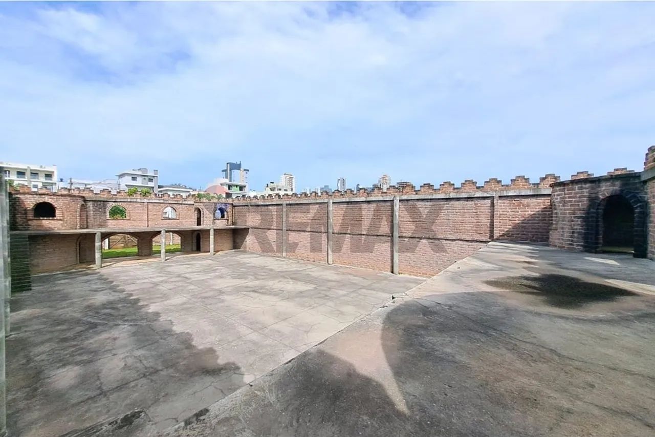 Prédio Comercial, um CASTELO com 1.300-m² no Bairro Cidade Nova - Foto 4