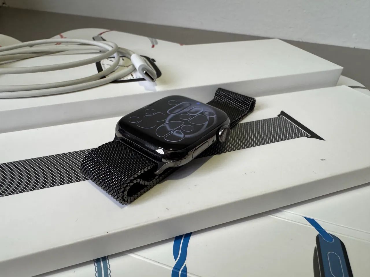 Apple Watch Series 7 aço inox grafite de 45 mm e vidro de sapphire  - Foto 4