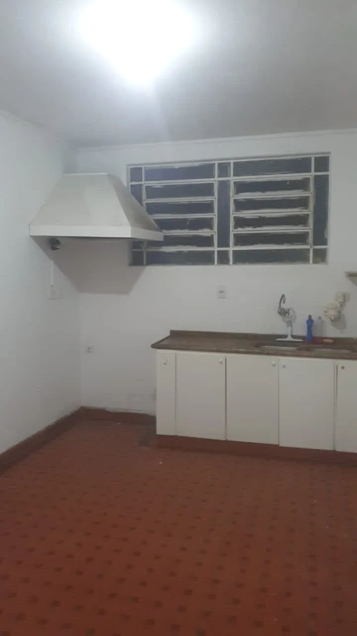Casa comercial na Rua Vitorino Carmilo, 782  280 m² - Foto 4
