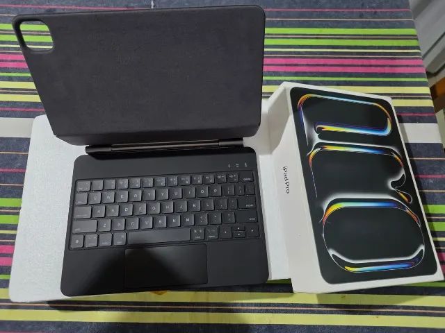 iPad Pro M4 (11 polegadas) 256GB - Estado de Novo + Capa Teclado e Película - Foto 5