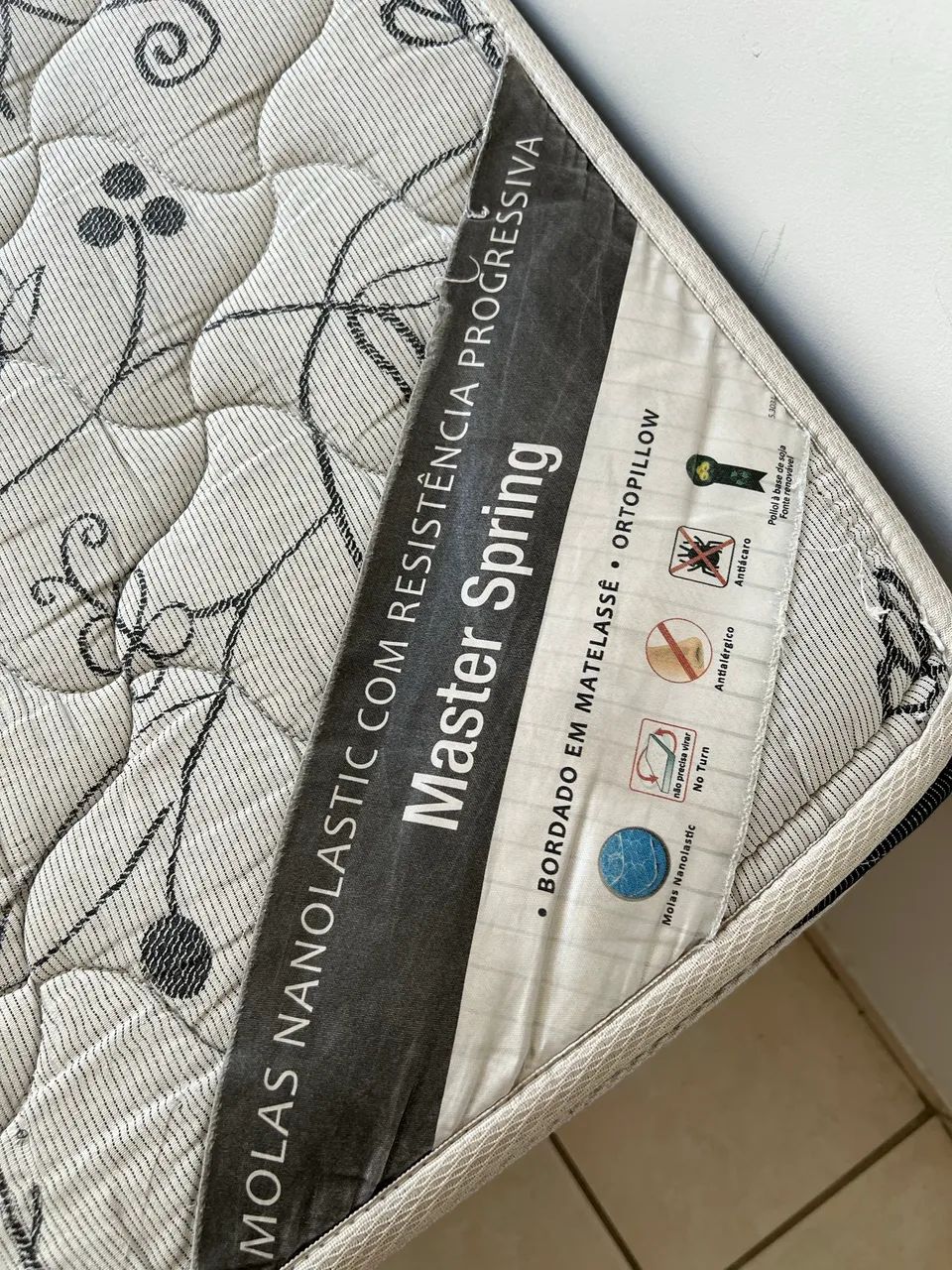 Vendo cama baú + colchão solteiro  - Foto 3