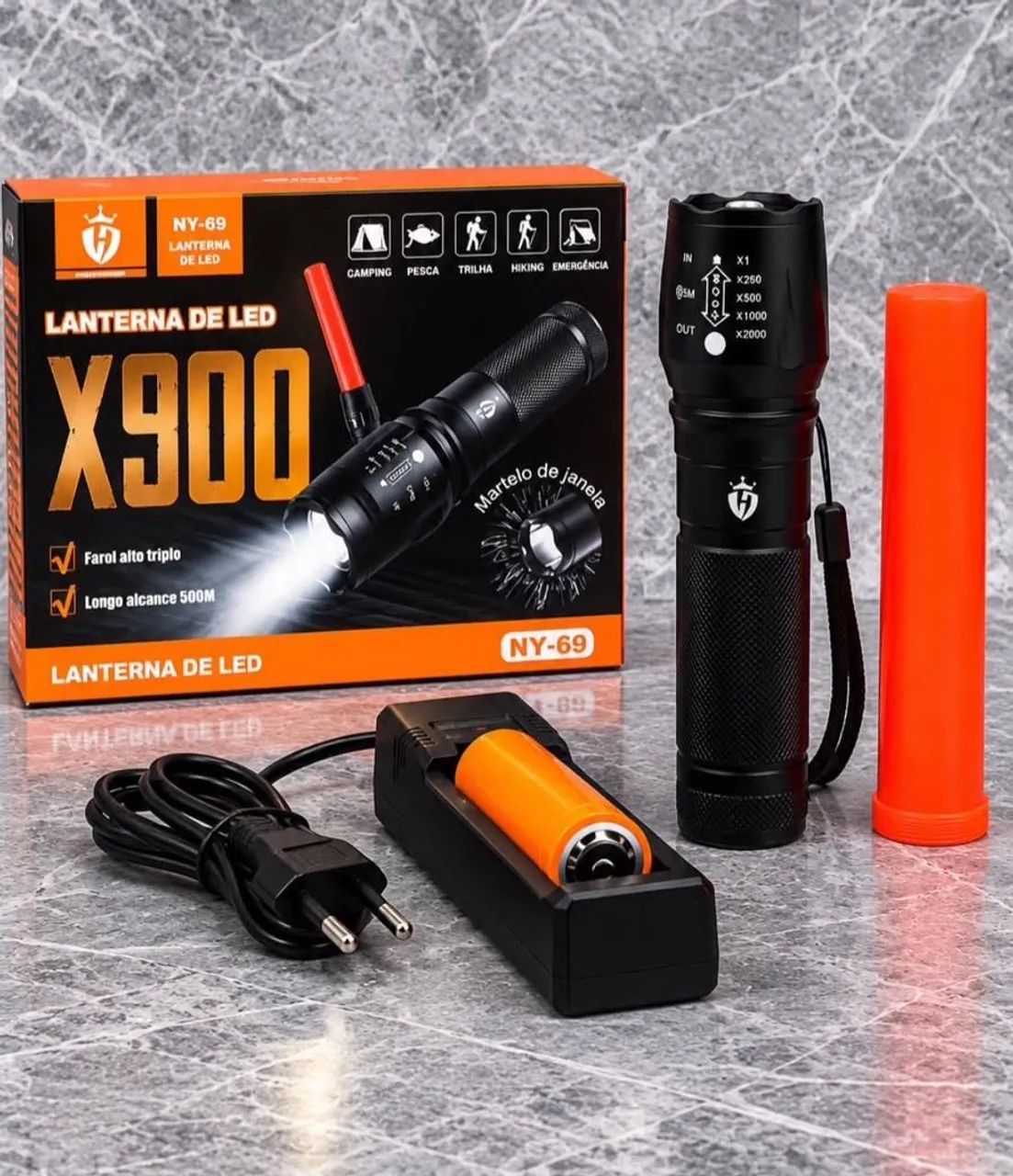 Lanterna tática de LED