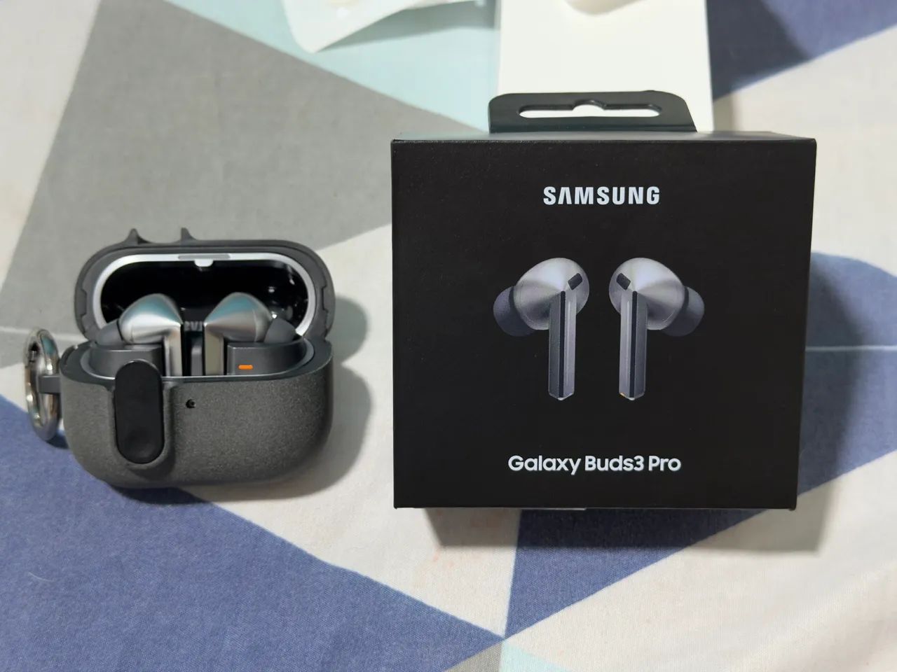 Samsung Galaxy Buds 3 Pro - Fones de Ouvido - Residencial Village