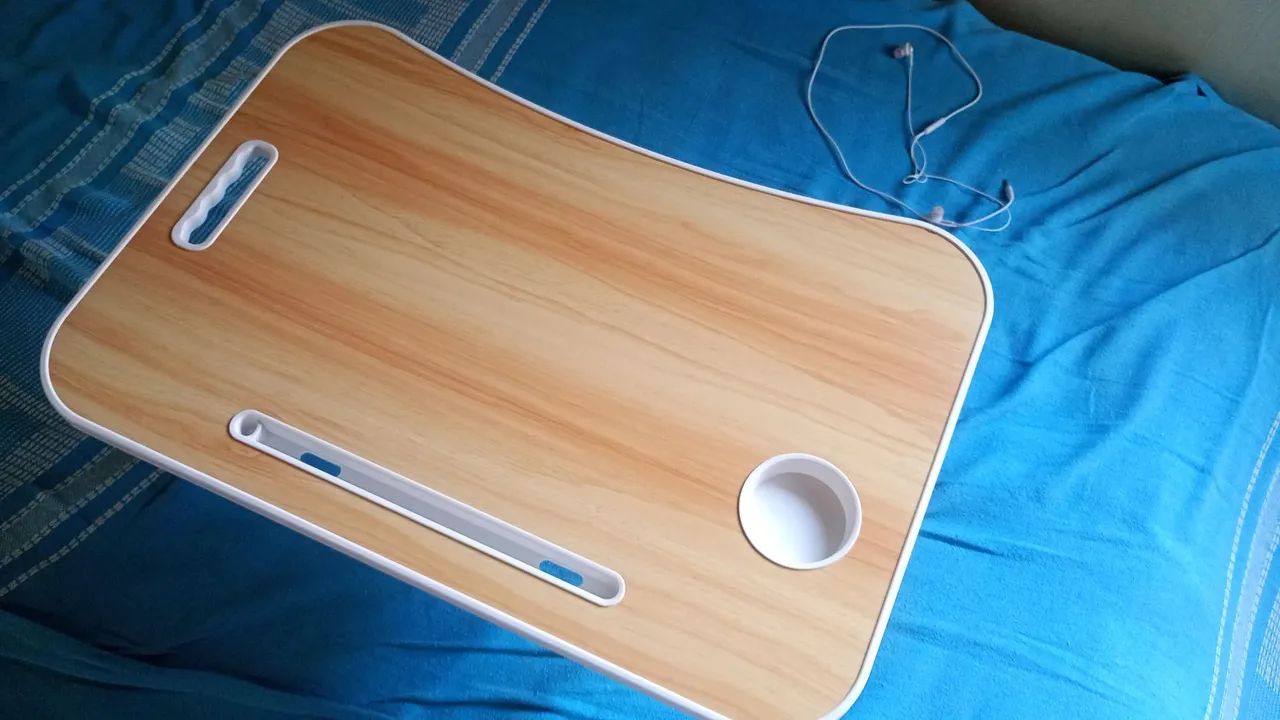 Mesa de cama para Notebook e alimentação  - Foto 2