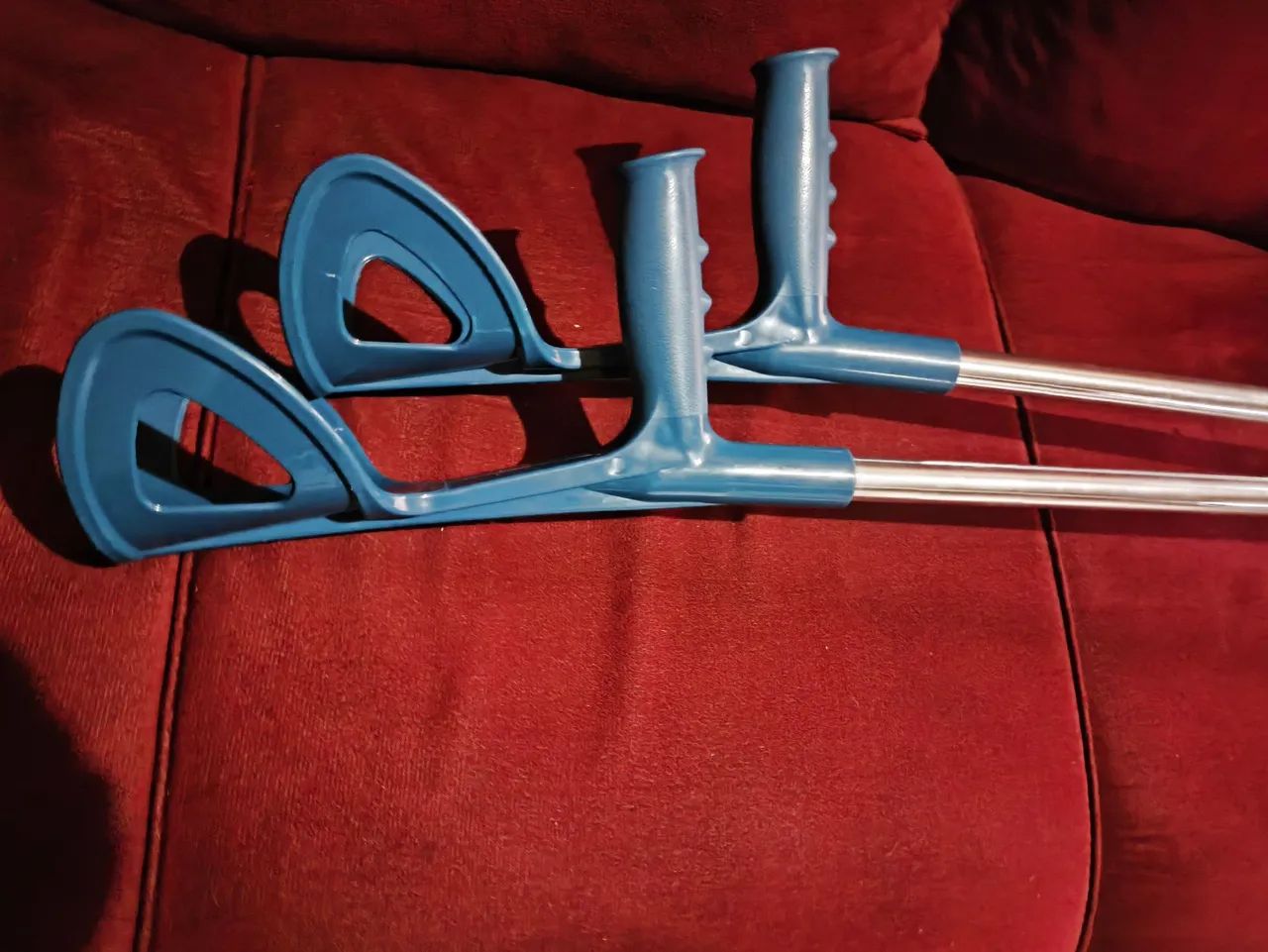 Par de muletas novas - Foto 3