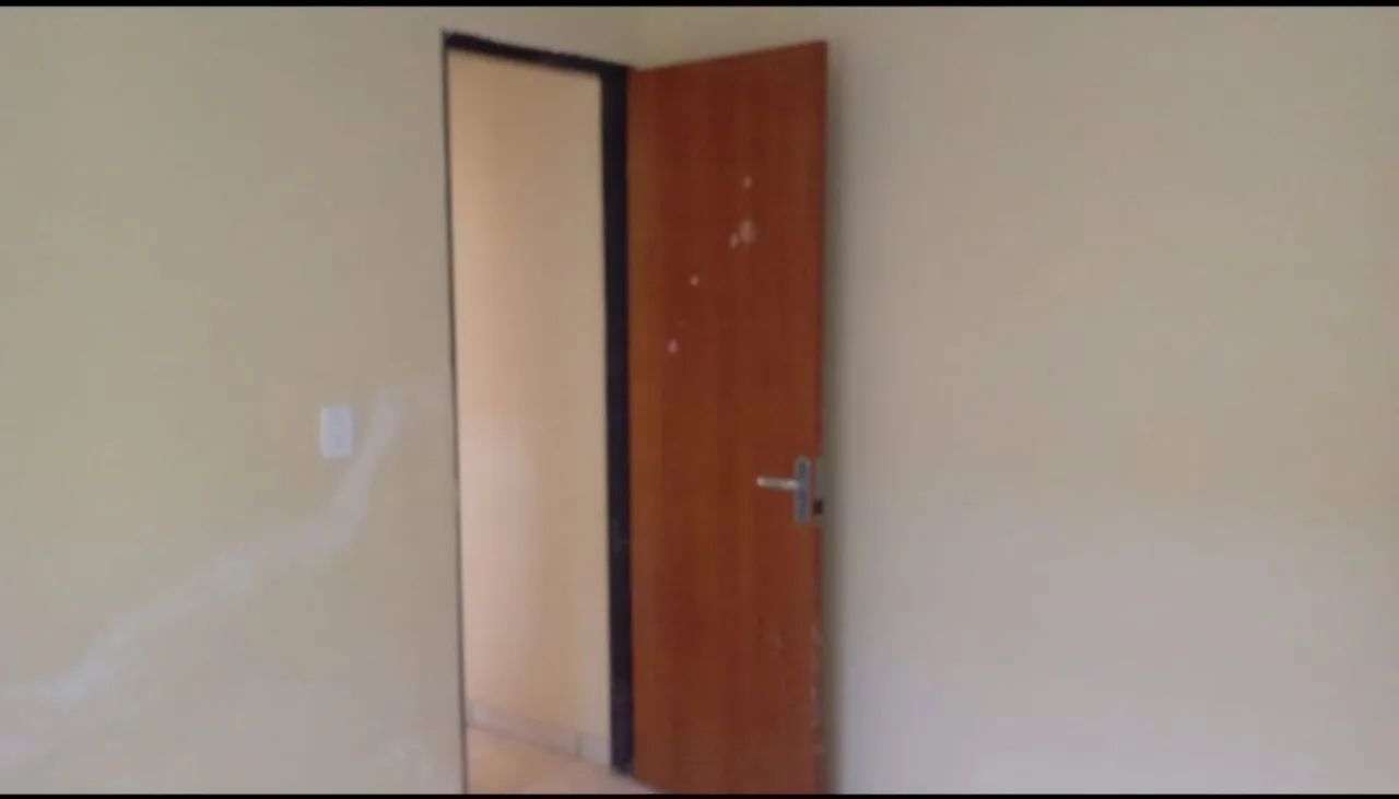 Vendo imóvel com 6 kit 90mil  - Foto 3