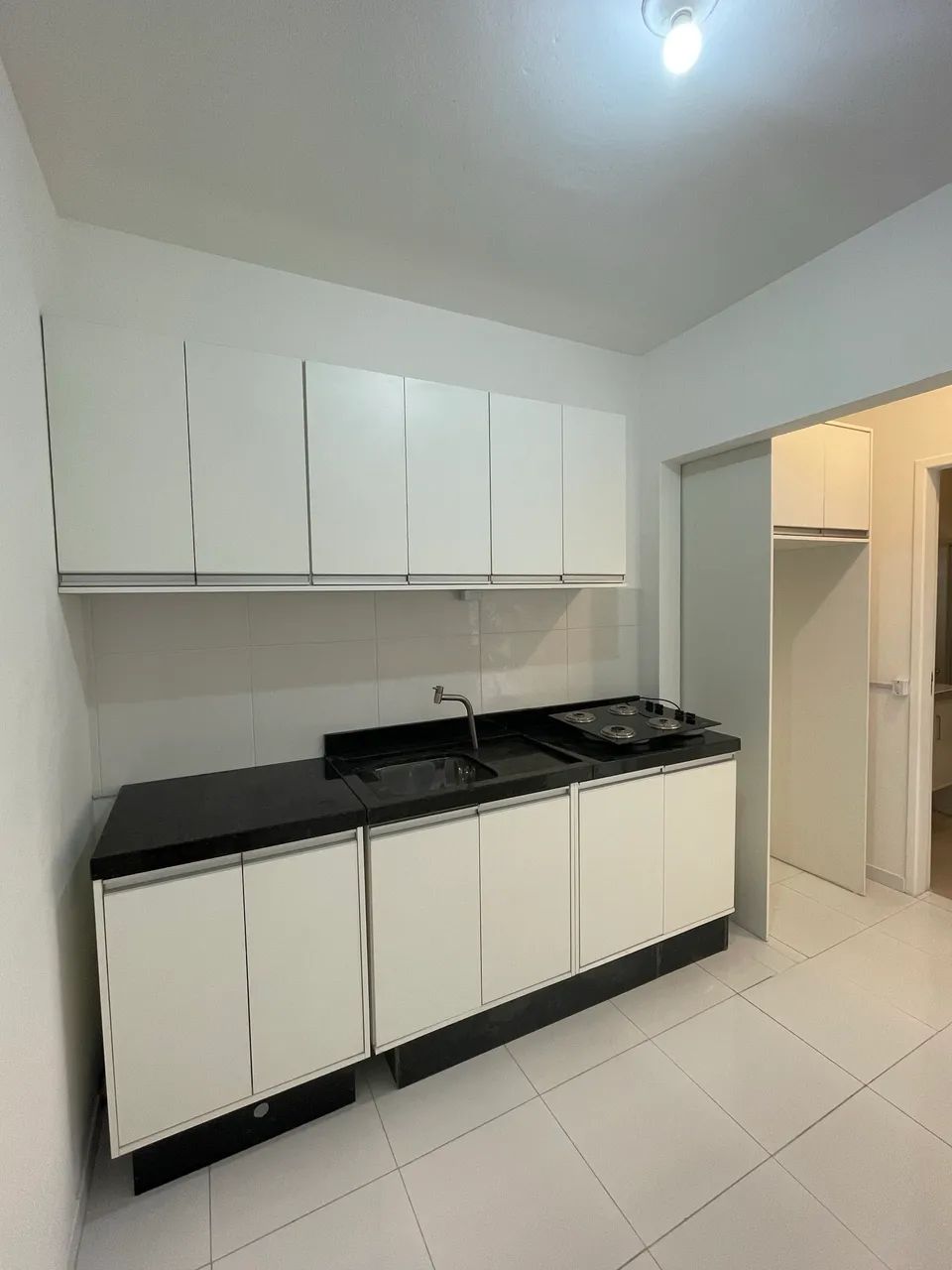 Alugo kitnet 2 dormitórios com mobília  - Foto 5