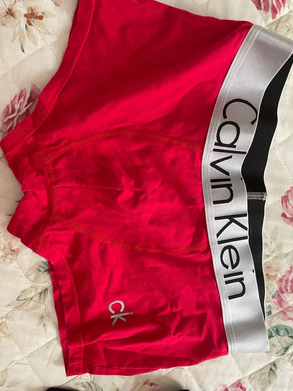 Cueca vermelha Calvin Klein 