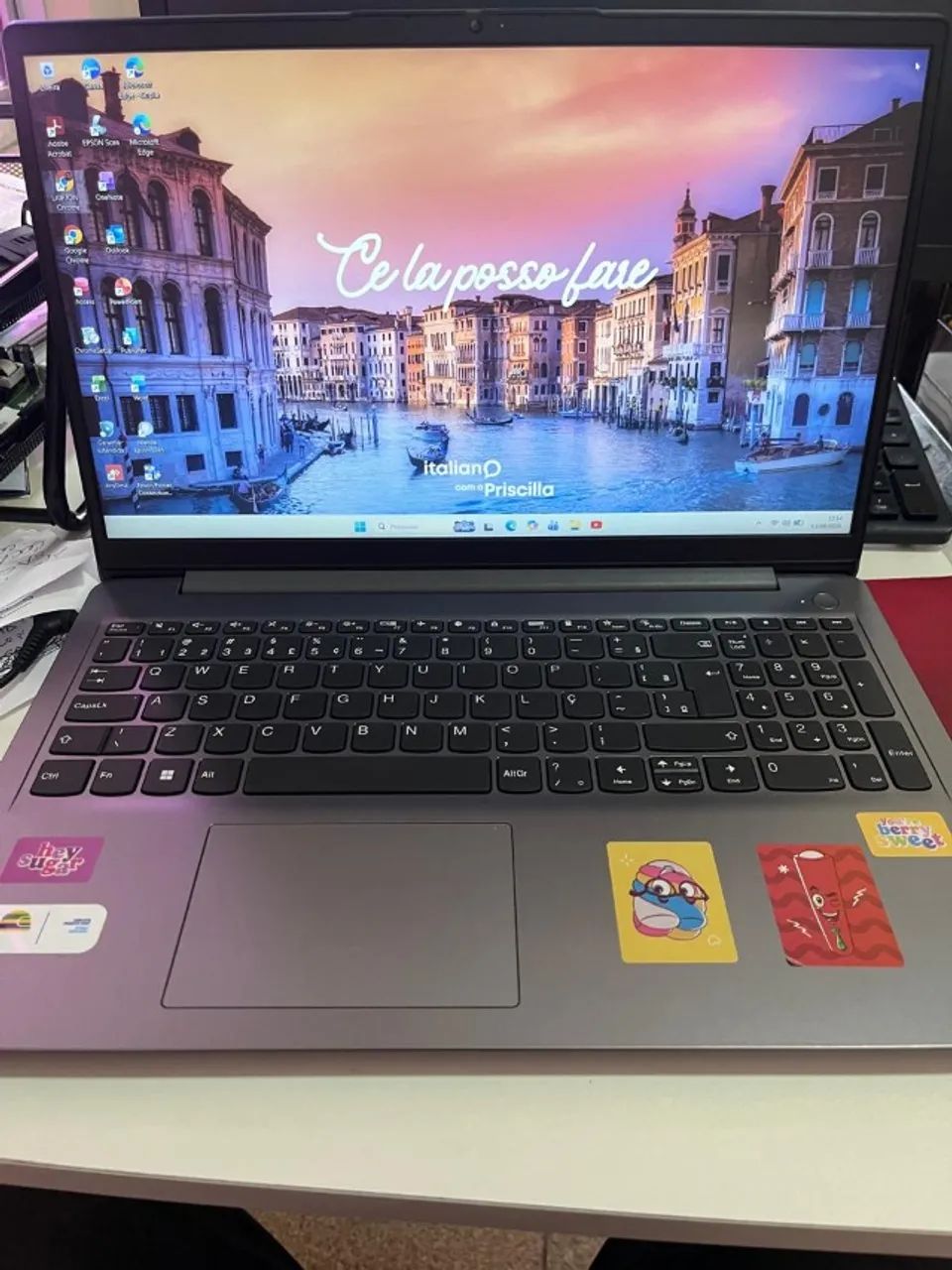 Notebook Lenovo - I3 - windows 10