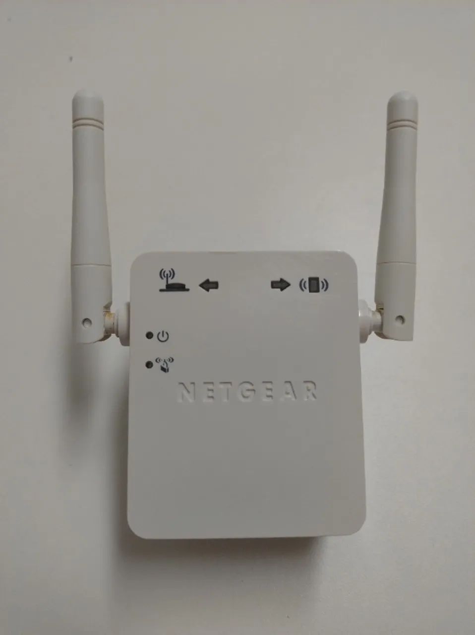 Repetidor WiFi Netgear N300 WN3000RPv3 - Excelente estado