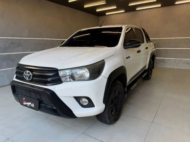 Toyota Hilux Hilux CD SR CHALL. 4x4 2.8 TDI Dies Aut. 2018