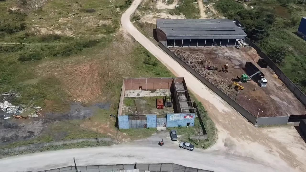 Vendo imóvel em área industrial 