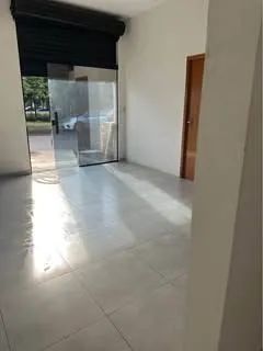 Aluga-se, sala comercial , Maringá próximo ao hipermercado, Max - Foto 2