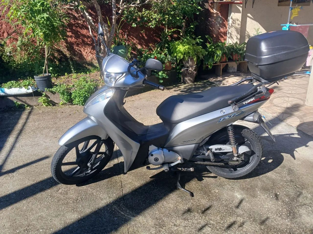 Vendo biz 125 2012