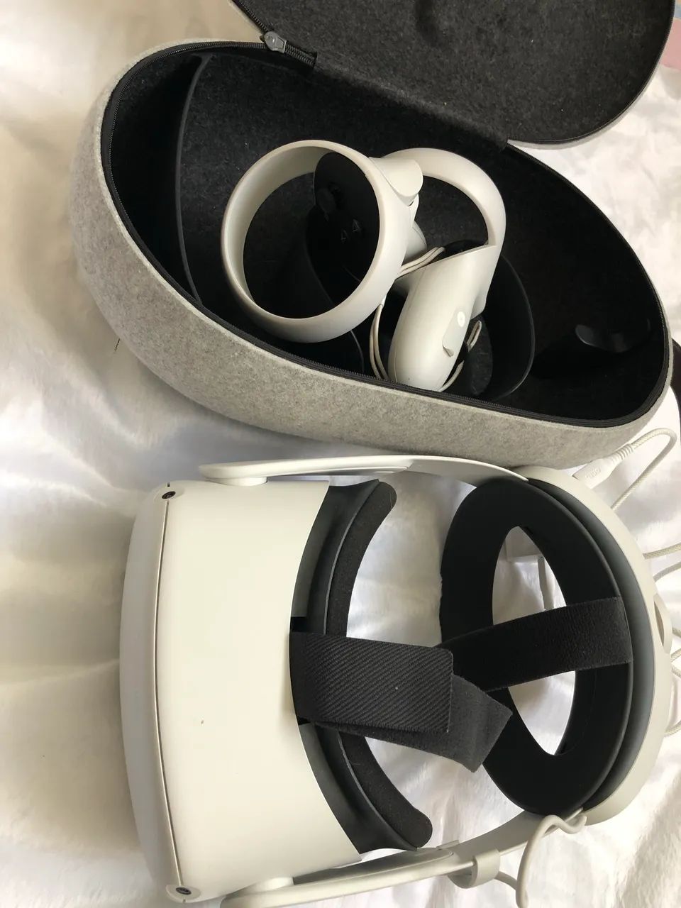 Óculos Meta Quest 2 realidade virtual