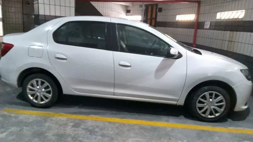 Renault Logan EXPRES./EXP. UP HI-FLEX 1.0 16V 4P 2016