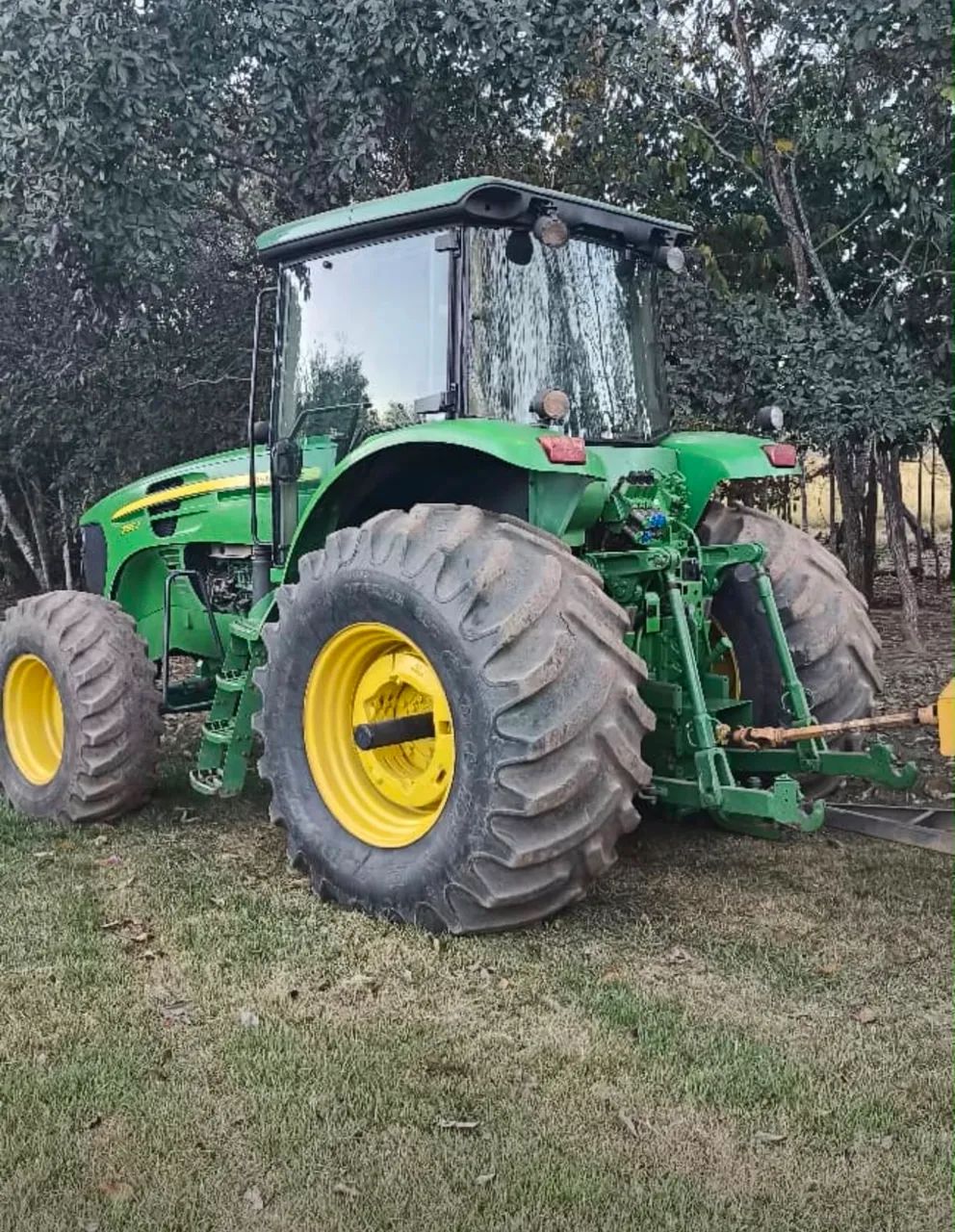 Trator John Deere ano 2014
