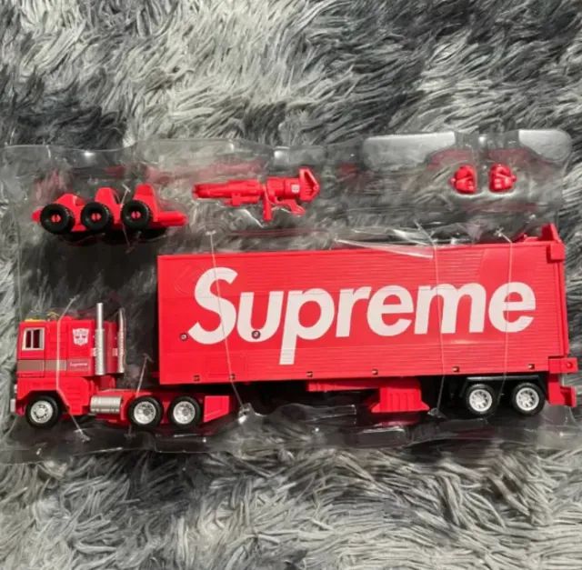 Boneco Transformers X Supreme - Optimus Prime 2025 - Foto 4