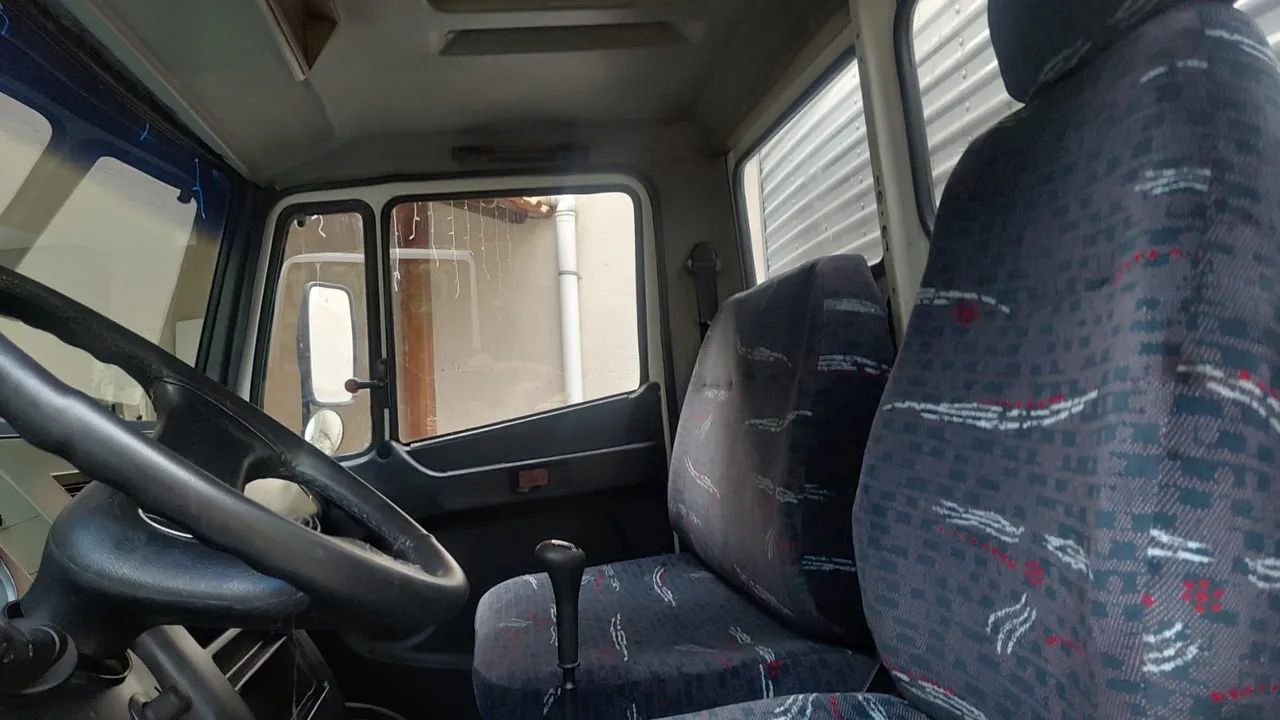 Caminhão mb 710 - Foto 4