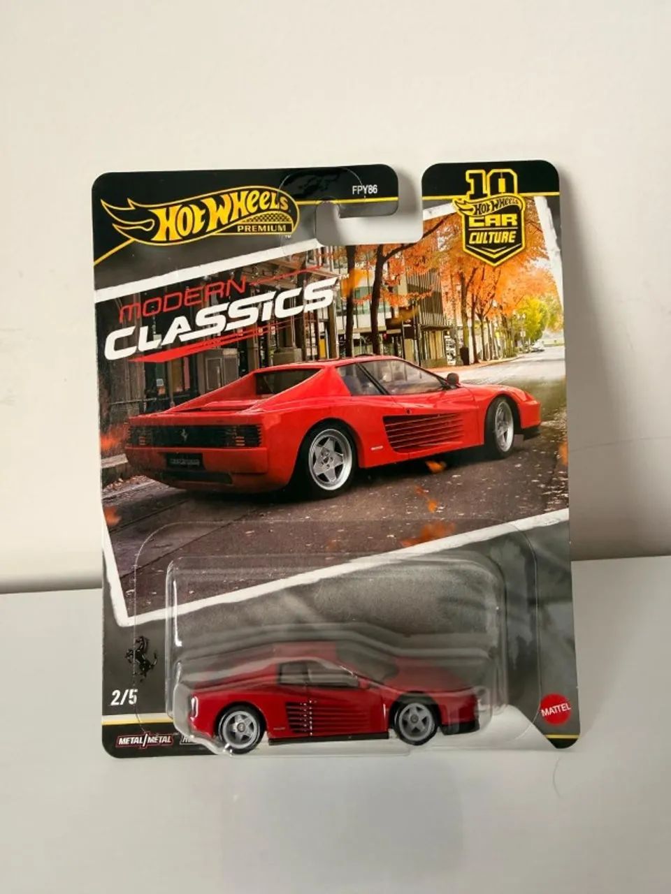Hot Wheels Ferrari Testarossa Premium - Modern Classics - Car