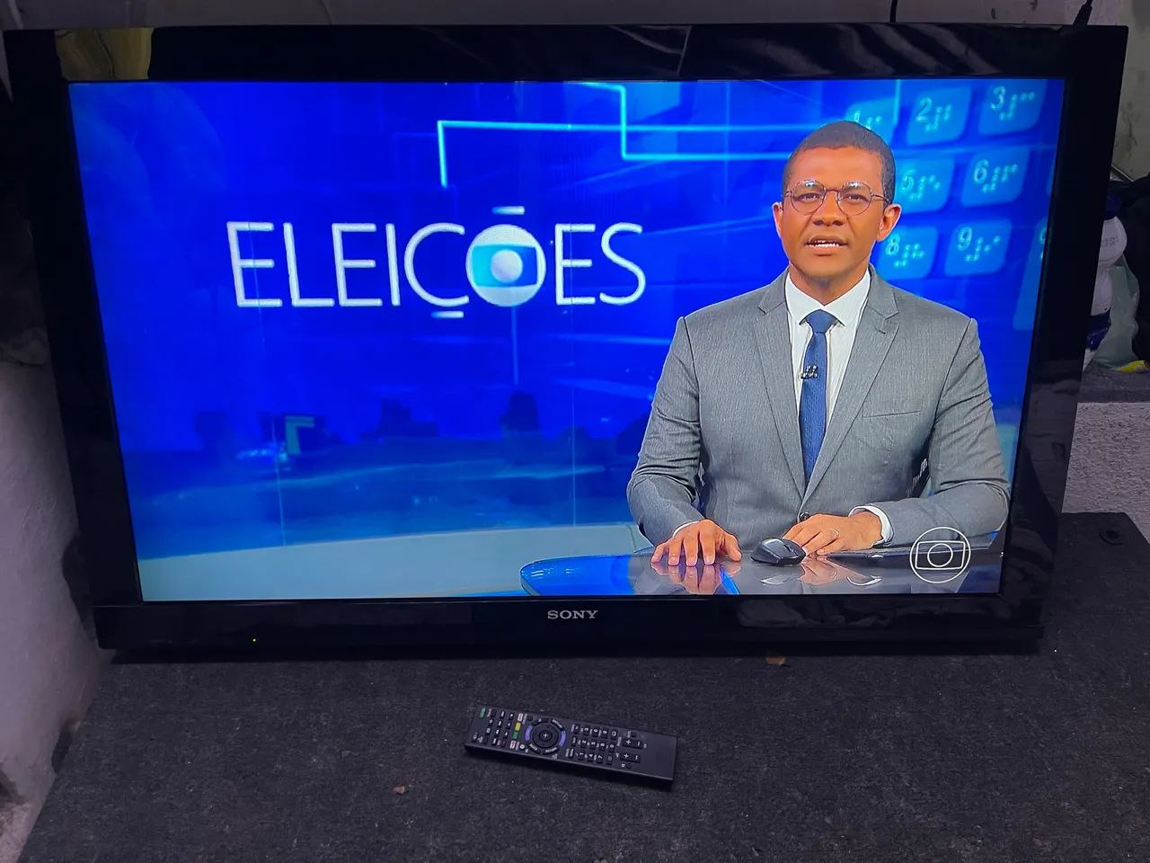 TV digital Sonic 40 polegadas bravia essa TV já é digital não precisa de conversor  - Foto 4
