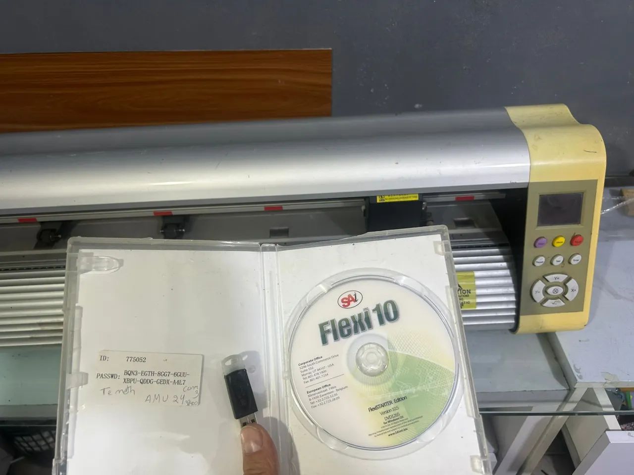 Special-Cut Plotter408459631092060160