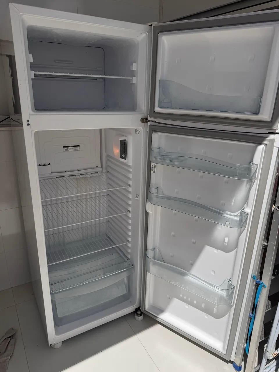 Geladeira cônsul pouco tem pode uso - Foto 4