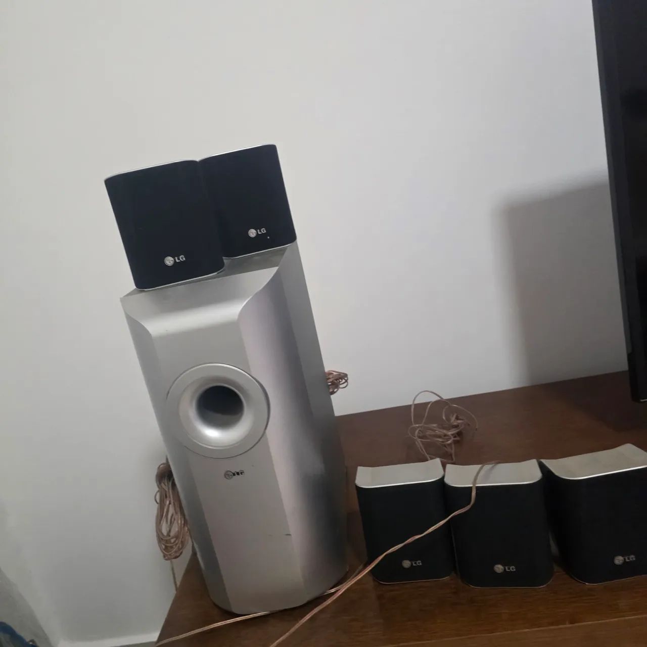 Caixas de som LG funcionando - Foto 3