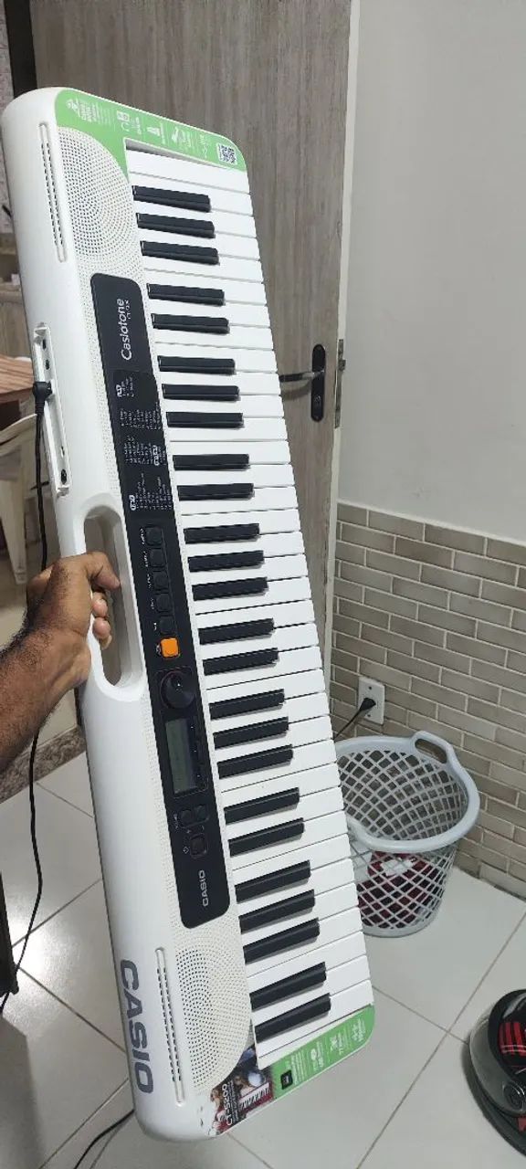 Teclado Casio st-200 - Foto 4