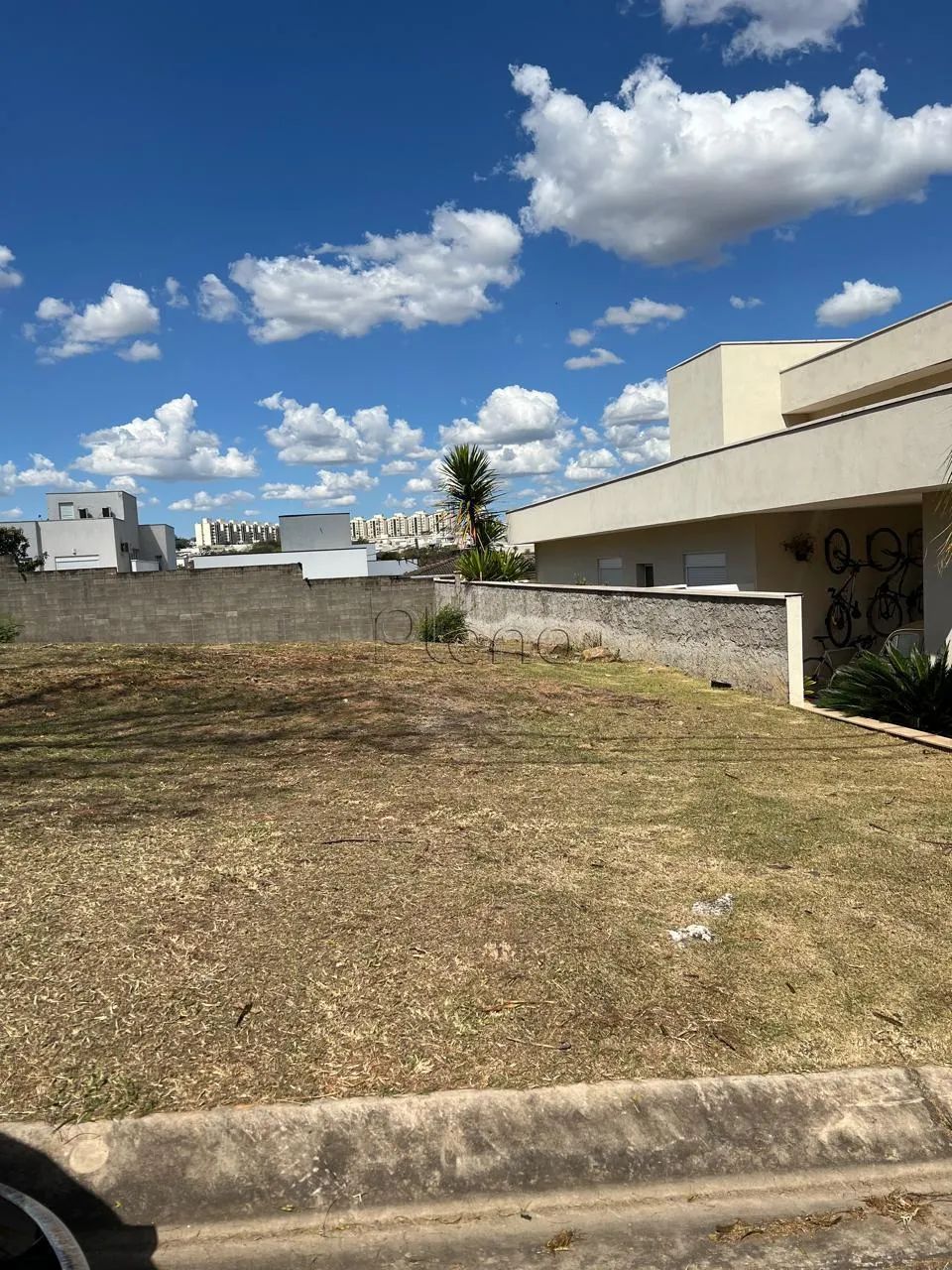 Terreno à venda em Campinas, Swiss Park, com 360 m², Residencial