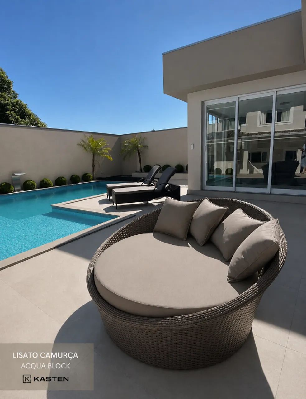 Chaise Redonda Nova